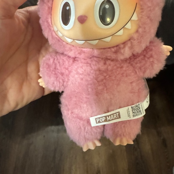 Exciting Macaron Lychee Berry she’s thicc! ❤️💕❤️ - Picture 3 of 6